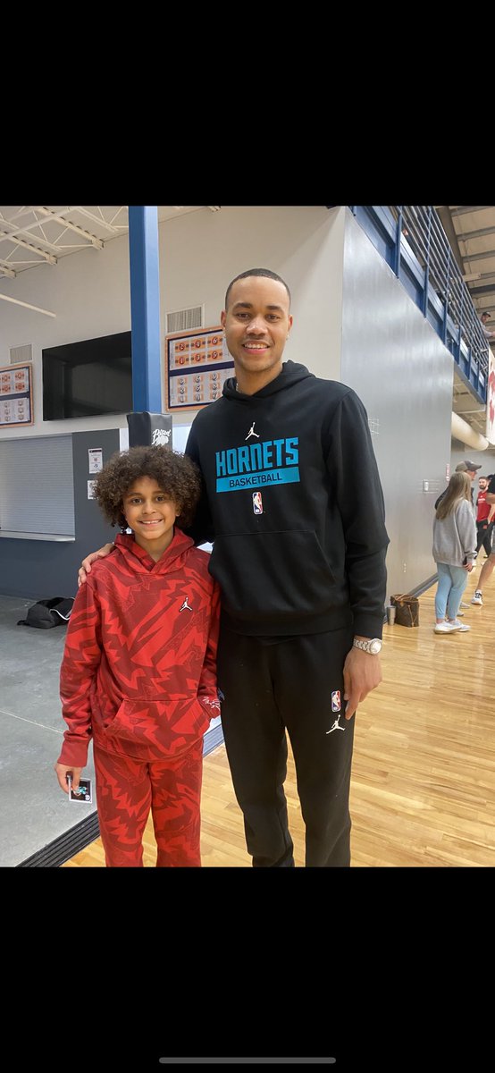 Big ups to @BryceMcgowens5 for the pic with little man!!! #ProBigRed #Huskers