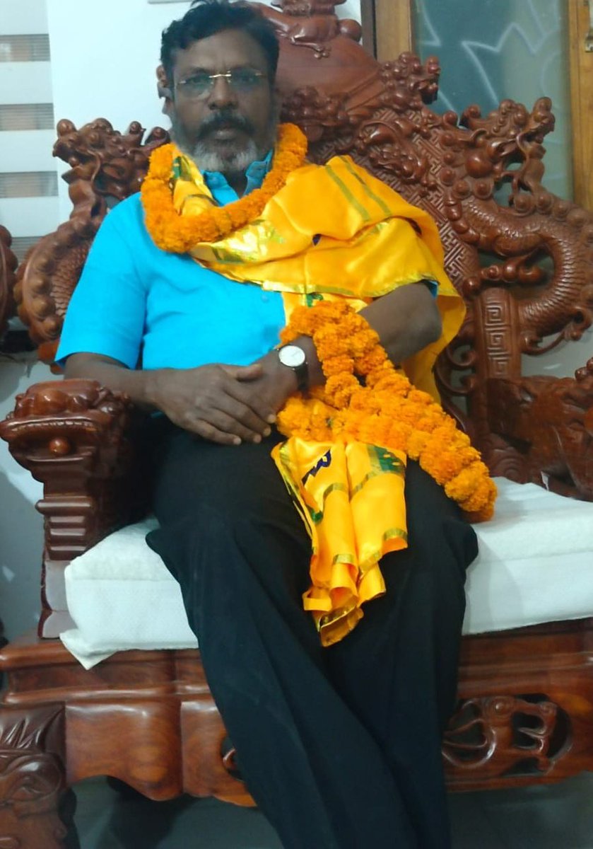 thirumaofficial's tweet photo. புத்தகயா மகாபோதி விகாரில் #Mission_Jaibhim அமைப்பின் சார்பில் முனைவர் இராம் கிஷோர் பஸ்வான் அவர்கள் வரவேற்றார். 
#Dr_Ram_kishore_Paswan https://t.co/LgOAg4cQIY