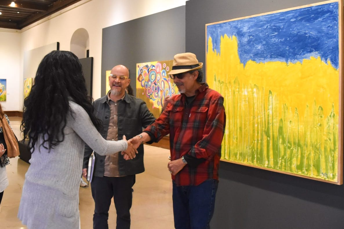 SCultura_Mich's tweet photo. El @Centro Cultural Clavijero recibió la visita de la titular de la #Secum, Tamara Sosa Alanís, para dar continuidad al trabajo con el personal, en favor de la cultura michoacana.
#ViveLaCulturaEnMichoacán https://t.co/Z3S8nFQa6W