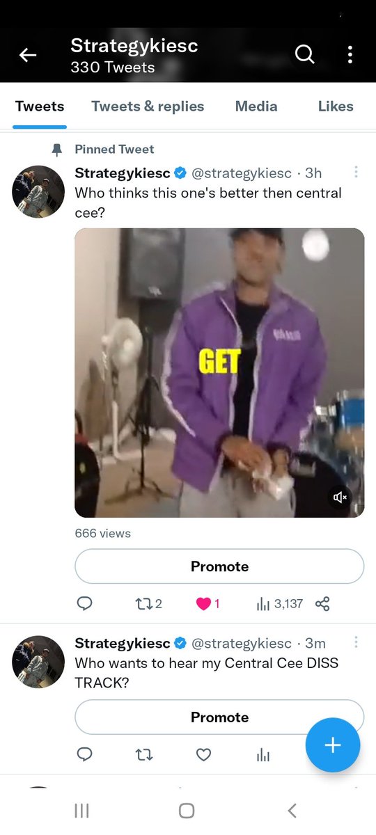 Tell Central Cee I'm on my 666 devil flex. That lil fassy don't belong in drill. He's faking everything. I remember when he use to beg up for studio back in the day when he was on his singing BS in his shit gold car 🤣🤣 This industry is dun OUT!!! Arrdee is wet too!!