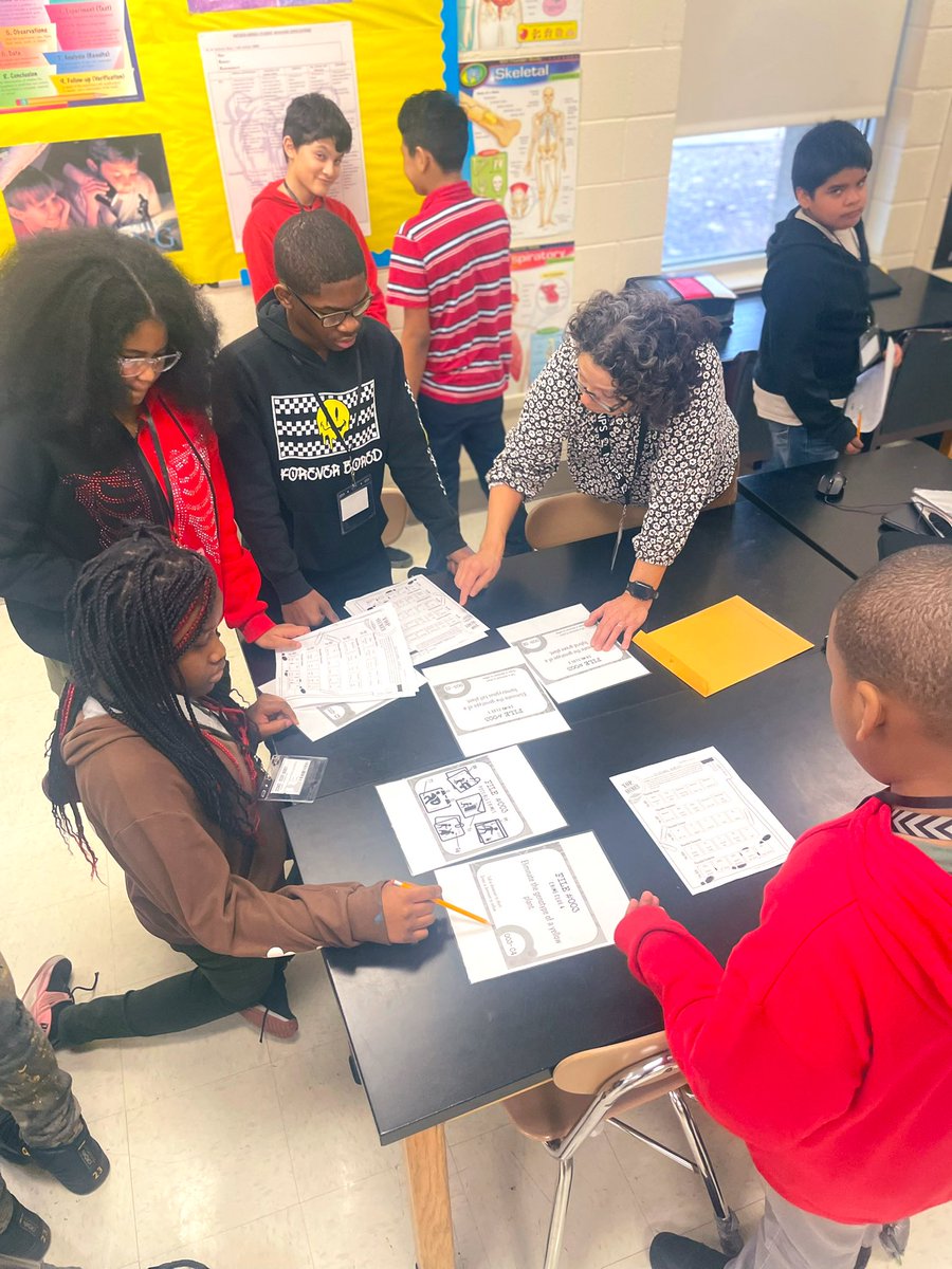 Alyssa Cruz (@cruzinhistory) on Twitter photo Students learned about genetics and punnet squares. In order to apply what they learned in the previous days lesson, Ss investigated a crime that occurred and identified the crime, location, suspect and evidence used. Way to go Ms. Cowan! <a href="/AntiochMSBears/">Antioch Middle School</a> #STEM <a href="/MNPS_STEAM/">MNPS STEAM</a> Students learned about genetics and punnet squares. In order to apply what they learned in the previous days lesson, Ss investigated a crime that occurred and identified the crime, location, suspect and evidence used. Way to go Ms. Cowan! <a href="/AntiochMSBears/">Antioch Middle School</a> #STEM <a href="/MNPS_STEAM/">MNPS STEAM</a>