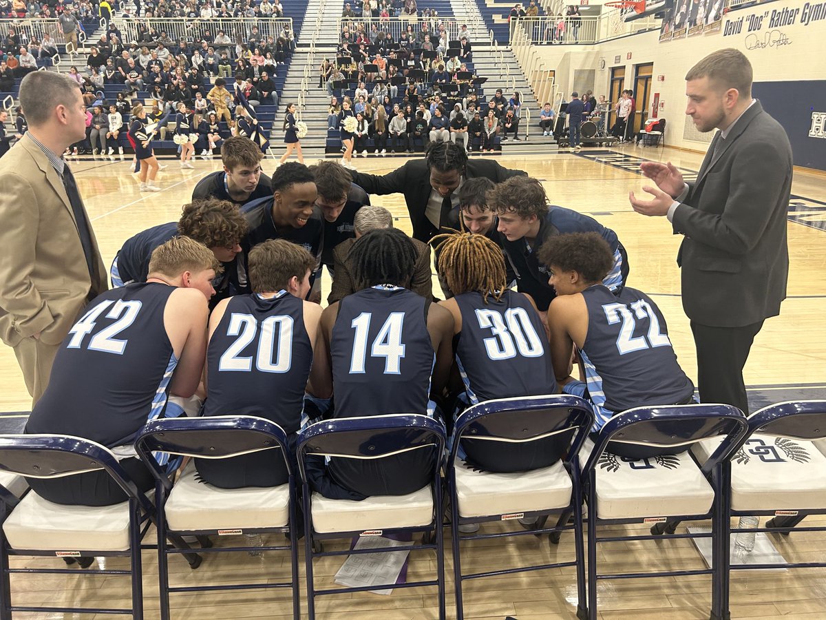 Your starting five tonight against ⁦@DCHShawksbball⁩ #FalconBasketball