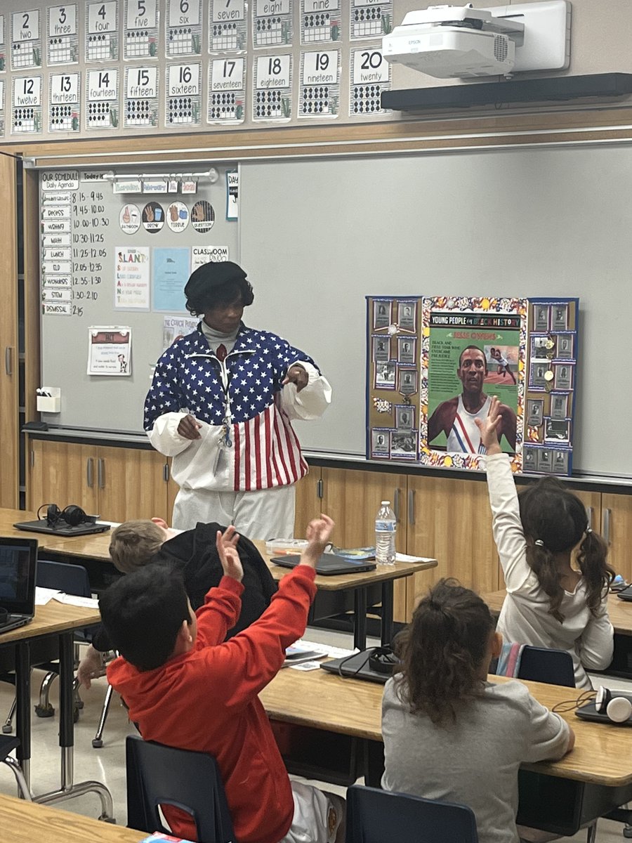 TracyUnifiedSD's tweet photo. Superintendent Pecot got to see first hand all the effort that Ms. Faye of Central Elementary School puts in to her work as a para.  During Black History Month, she dresses up as a historical African American and tells their story. Thank you Ms. Faye! You are AMAZING! https://t.co/M6bRpmWjtD