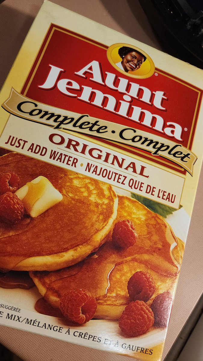 MsNewfieologist's tweet photo. Some OG Aunt Jemima Complete pancake mix.  Accepting bids.. no low ballers haha. https://t.co/uy371msLg6