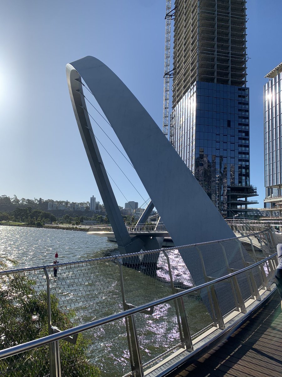 siliconcto's tweet image. Day 6: leaving Perth, always liked the city. Interesting that tech themes across miners, universities, banks, SPs so consistent on security, efficiency, CO2, app transforms and multi-cloud. Bye Perth, would have loved to ride some of the fab coastal paths but next time @Qantas