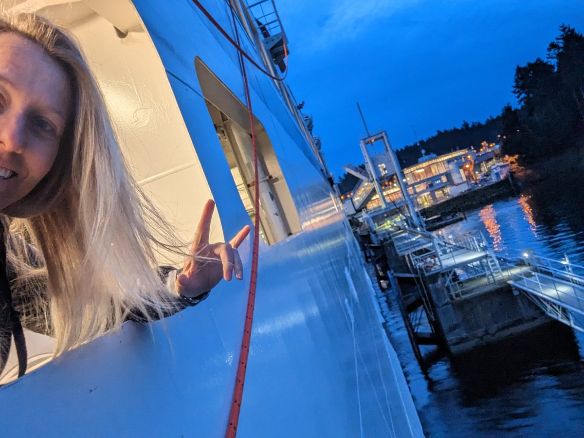 turfmow's tweet image. I had a great experience representing the @BCGSA1995 at the @WCTA_social  conference. Turns out I was a @JacobsenTurf celebrity on the trade show floor from the promotional video shot @CordovaBay. First ferry there and a two sailing wait home. #islandlife #turfnerd #turflife