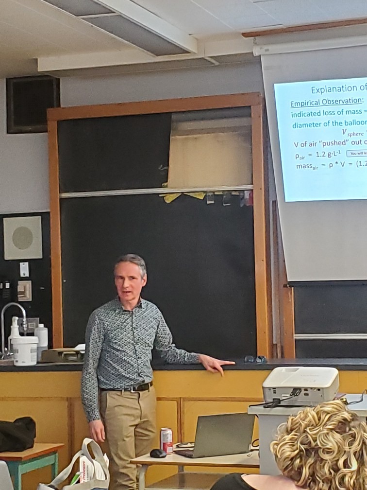 TDSB EUREKA! 2023 (@tdsbeurekacon) on Twitter photo Chemistry with a Strong Empirical Focus w/ Michael Jansen <a href="/ChemEdX/">ChemEd Xchange</a>
đź’ˇChemistry is empirical. Sometimes that gets pushed to the side. Two instances of the importance >a demonstration & a lab< both will surprise your students #CriticalThinking #Analysis #TDSBEurekaCon23 <a href="/TDSB_STEM/">TDSB STEM K-12</a> Chemistry with a Strong Empirical Focus w/ Michael Jansen <a href="/ChemEdX/">ChemEd Xchange</a>
đź’ˇChemistry is empirical. Sometimes that gets pushed to the side. Two instances of the importance >a demonstration & a lab< both will surprise your students #CriticalThinking #Analysis #TDSBEurekaCon23 <a href="/TDSB_STEM/">TDSB STEM K-12</a>