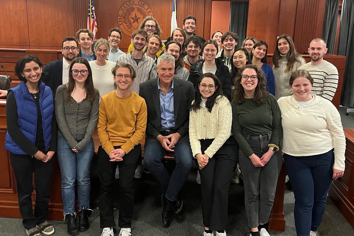 SDonziger's tweet photo. Thanks to the brilliant students at ⁦@UTexasLaw⁩ pictured below who came today to hear the amazing story of the Amazon peoples who beat Chevron in court. We had a fascinating exchange about how progressive lawyering can change the world. ⁦@GRITSConference⁩ #GRITS2023 https://t.co/gf6rpdqFng