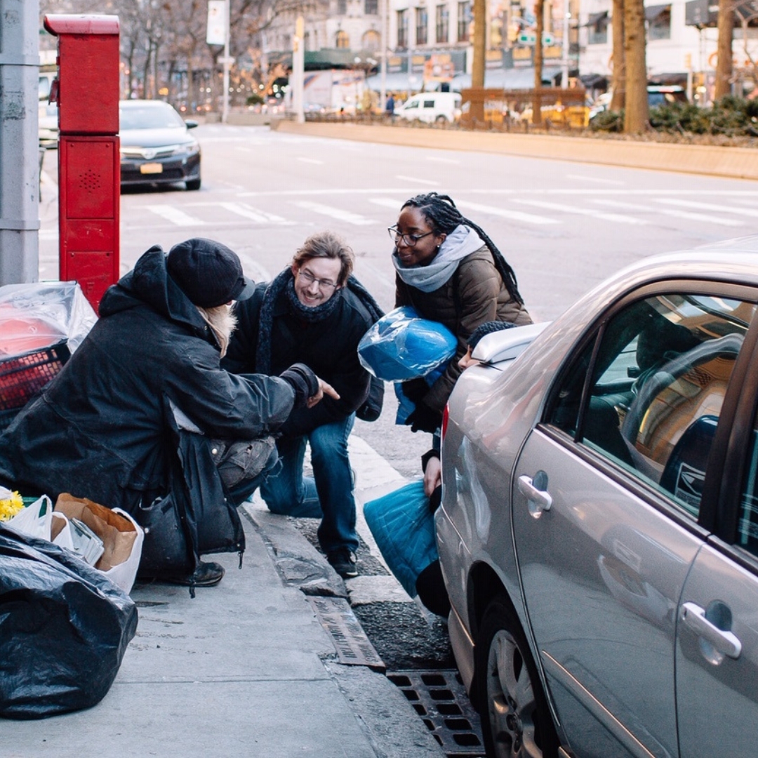 BoweryMission's tweet photo. Join us in praying for the annual Don't Walk By outreach event tomorrow, as volunteers will put into practice the parable of the Good Samaritan. Pray that the neighbors they'll encounter on the street will have the strength to step forward into a fresh season of hope &amp; new life! https://t.co/1yc6L8xqcm