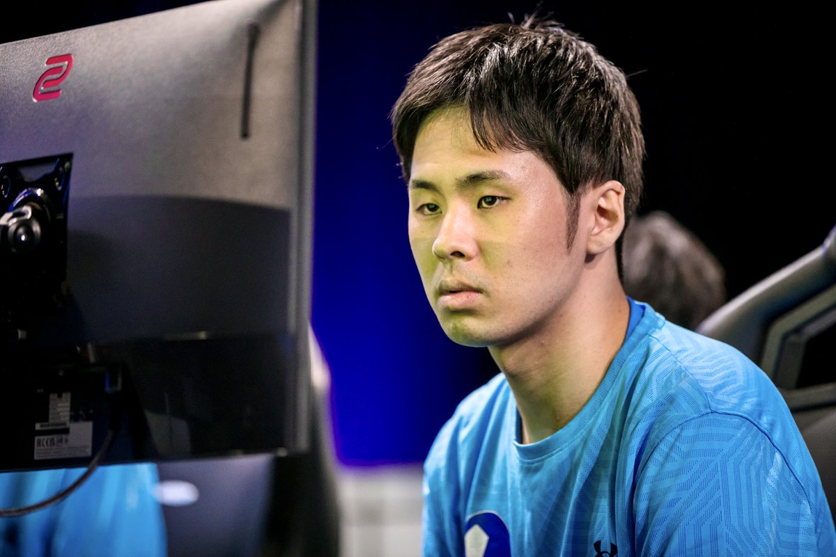 BlueUnitedeFC's tweet photo. 🔥FGS Q2 Will Be Kick-off🔥
🔵BLU Player's PROFILE 2🔵
ゆーみー/youxme @youxme_fifa
✅FIFA界 随一の戦術家
✅サッカーe日本代表
昨シーズンのFGSではあと一歩という悔しさを経験。
今シーズンへ懸ける気持ちは人一倍強い🔥
#FIFA23 #BLUWIN https://t.co/P1qus4vALc