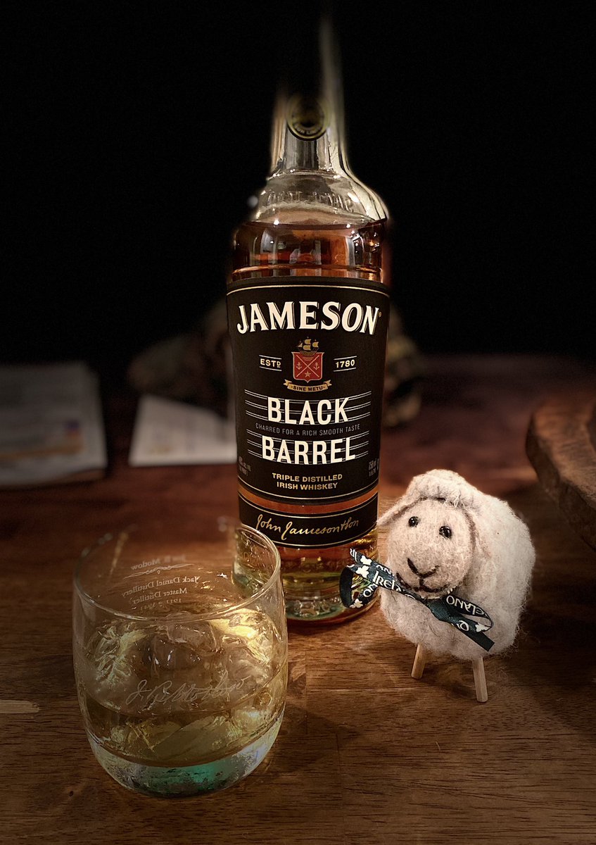 Warm on a cold Friday night… <a href="/jamesonwhiskey/">Jameson Whiskey</a>