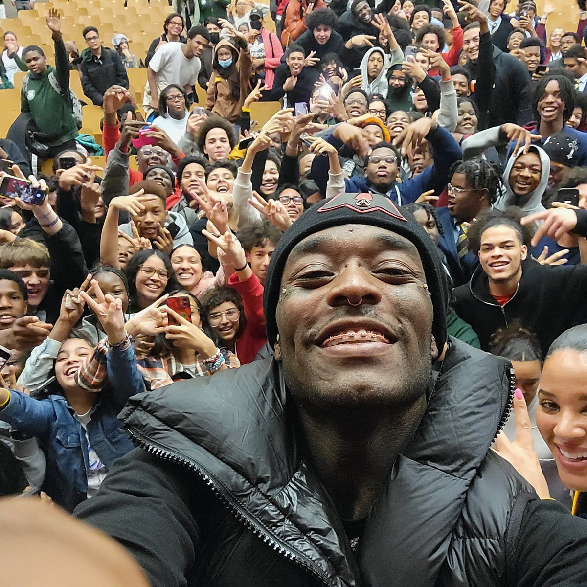 Carmel Renee Macklin (@macklincarmel) on Twitter photo <a href="/1600Files/">Lil Uzi Vert 💞</a> Lil Uzi Vert @ #EagleHarlem for #RespectForAllWeek2023 <a href="/EAFNYC/">Eagle Academy Found.</a> <a href="/District5NYC/">NYC District 5</a> <a href="/1600Files/">Lil Uzi Vert 💞</a> Lil Uzi Vert @ #EagleHarlem for #RespectForAllWeek2023 <a href="/EAFNYC/">Eagle Academy Found.</a> <a href="/District5NYC/">NYC District 5</a>