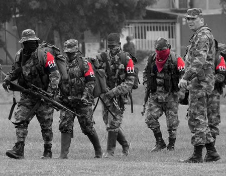 infopublicave's tweet photo. 📢El ELN es una de las organizaciones criminales más grandes y con mayor presencia en Venezuela, según un estudio del centro de investigación del crimen organizado InSight Crime. La organización reportó una presencia permanente en 40 municipios en 8 estados del país. https://t.co/LxPByJw4a4