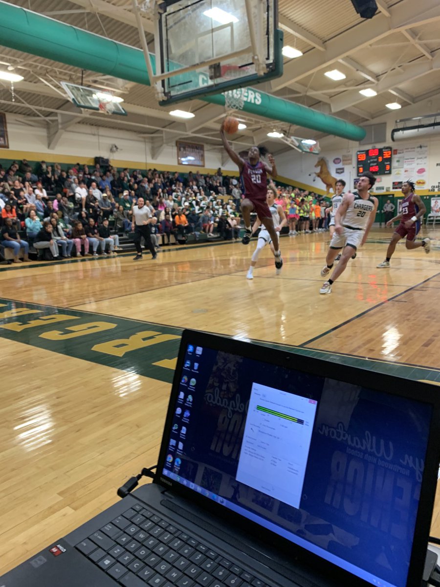 BrentWGroce's tweet photo. Rockets trail 58-34 at the end of the third. Isaiah Smith’s determination after getting fouled allowed him to sink the shot. https://t.co/pJwcGH2rwd