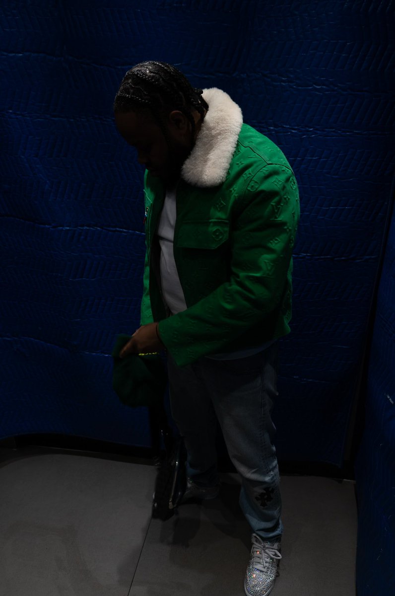 GOLD ROGERS tweet media