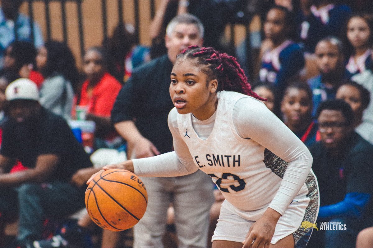 eesmithhigh's tweet image. E.E. Smith Athletics 🐂 Championship Game | Victory 🏆
🥇Conference Tournament Champs
🥇Regular Season Champions
Smith vs. Terry Sanford 
#Congratulations