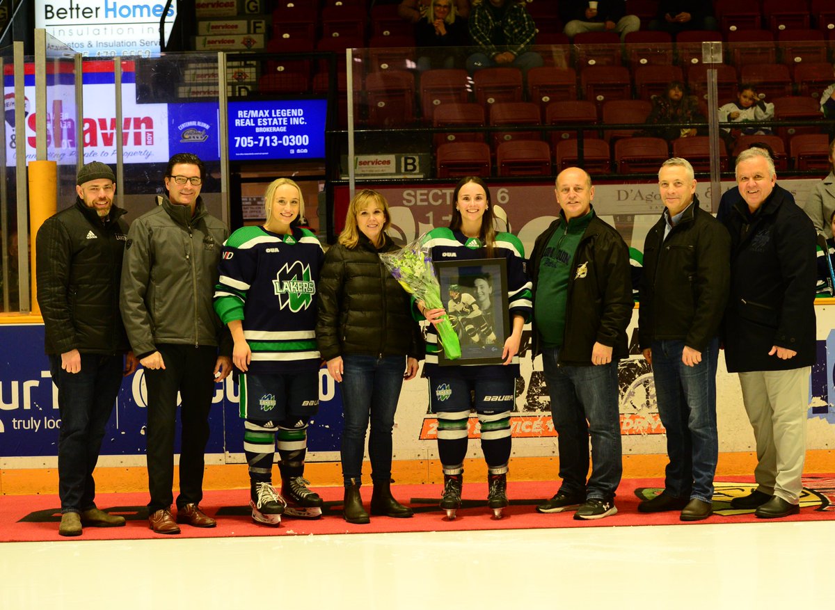 Prior to tonight’s game we honoured our 4 senior players. Thank you Maddison, Chloe, Britney and Maria for you dedication and hard work during your time as a Laker 💙💚
