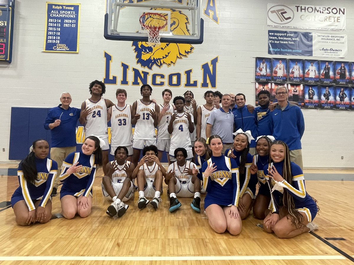 GLHS_Athletics's tweet image. Make that a 4 PEAT for @GLHSBasketball OCC-OHIO CHAMPS! #WeAreLions