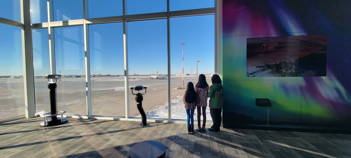 _Mrs_Foreman_'s tweet photo. I had an awesome WEEK @RoyalAviationMB with @tecvocsymartin and my grade 5/6 students! Curious minds got to learn and explore all things "flight"! Tha k you @WinnipegSD for such a cool and memorable opportunity! https://t.co/Y53BdoWhxB