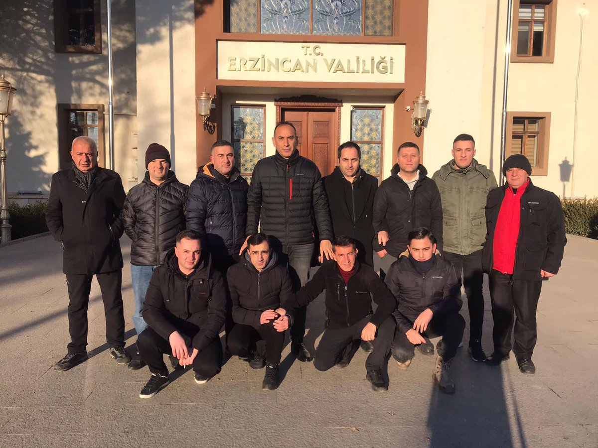 Gönüllü mesai arkadaşlarımız deprem bölgesine akın akın gidiyorlar.. Allah hepinizden razı olsun #85MilyonTekYürek