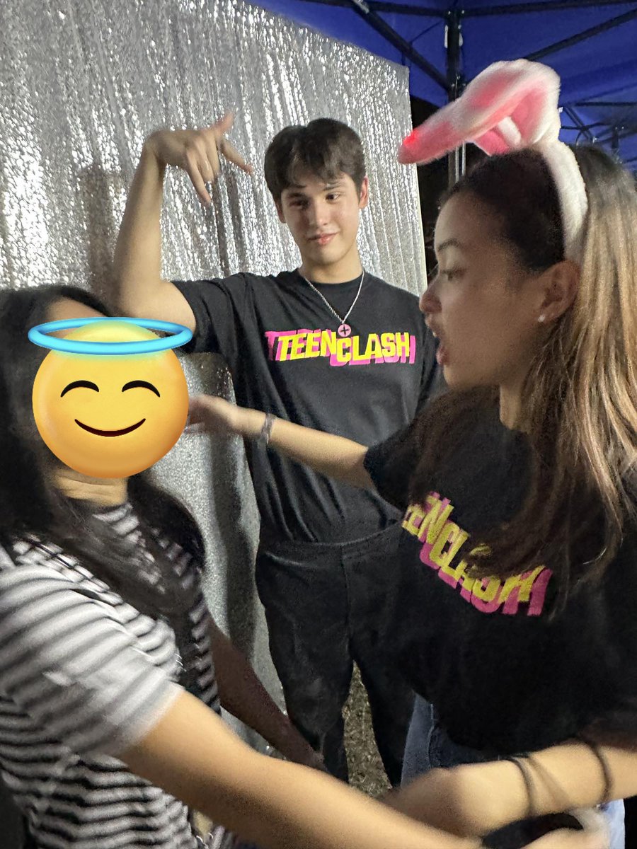 Hahahahaha pls ang cute nyooo grr

KODREA AT ENCHANTED KINGDOM