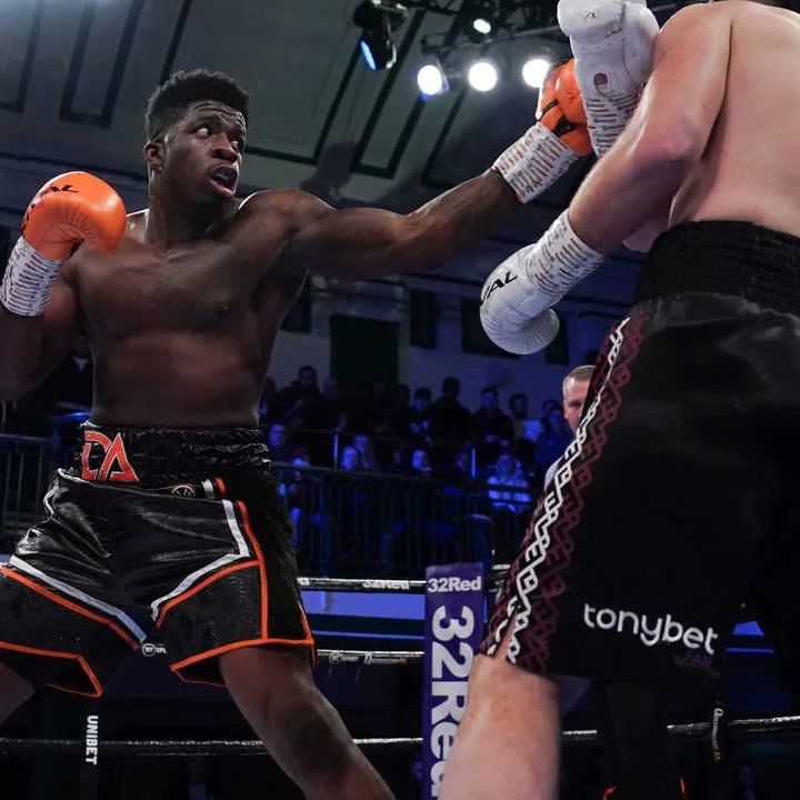 CombatSportsNG's tweet photo. #AndNew🥊 @DavidAdeleye KOs Dmitri Bezus to become the WBO Regional Champ 🏆🔥

#Davidadeleye #Bezus #Boxing #boxingnews #heavyweightboxing #Boxxer https://t.co/l12RnSTFl7