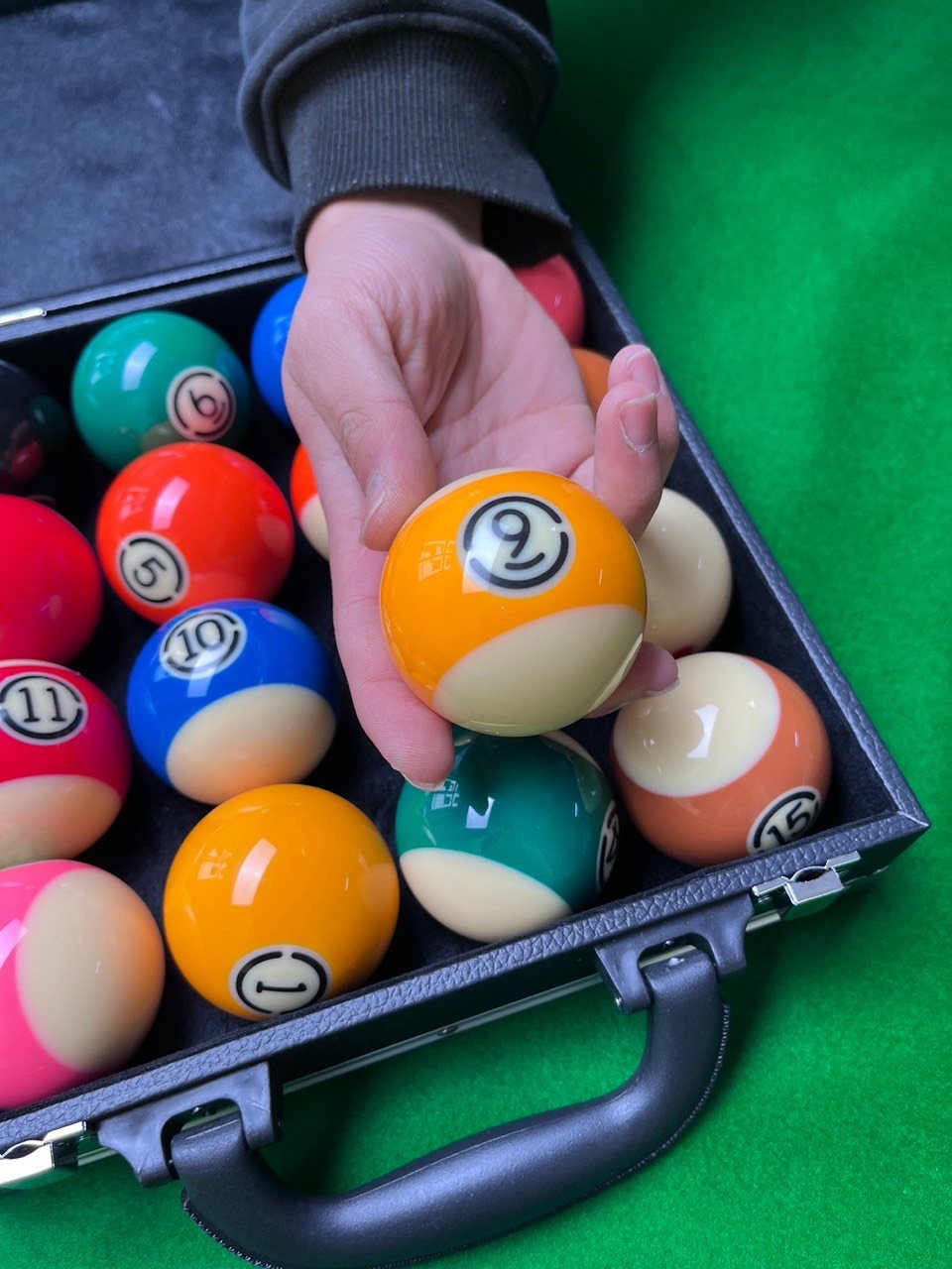 ビリヤード　J.Flowers KONLLEN カーボンシャフト　ラジアル ビリヤード J.Flowers KONLLEN カーボンシャフト ラジアル Amazon.co