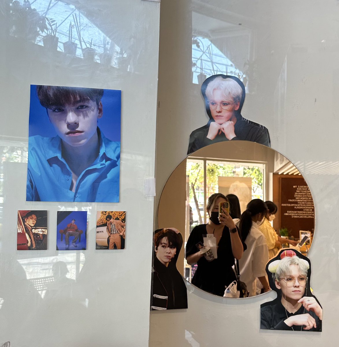epikally_'s tweet photo. Thank you @TheVernOnlyOne for hosting! Thank you everyone for the giveaways! So happy I could celebrate Vernon day while in Bangkok!! ขอบคุณ!! #TheVernOnlyOne https://t.co/Mt9R6eE0XF