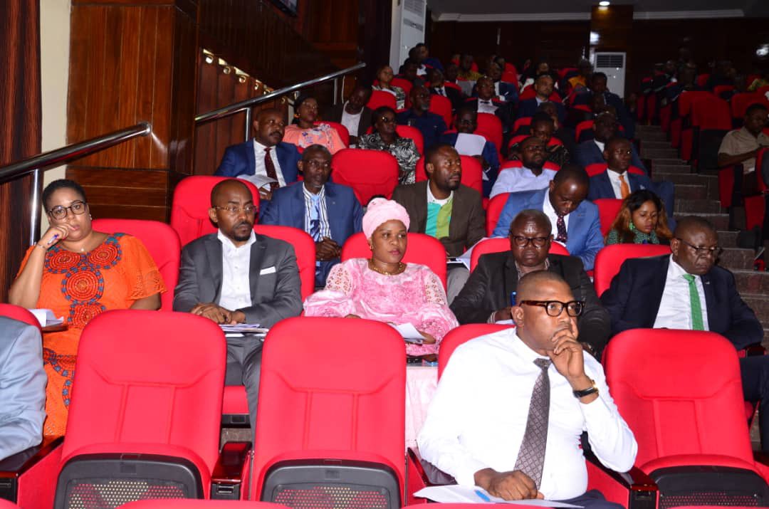 Début des cours et lancement officiel des travaux du 6ème Séminaire régional et l’ouverture officielle de la 6ème Session spéciale du Collège des Hautes Etudes de Stratégie et de Défense.