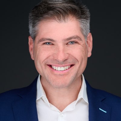 #NewProfilePic thanks Jay Fisher 📸and <a href="/BspokeApparel/">B'Spoke Apparel</a> 🕺 instagram.com/captureit.phot…