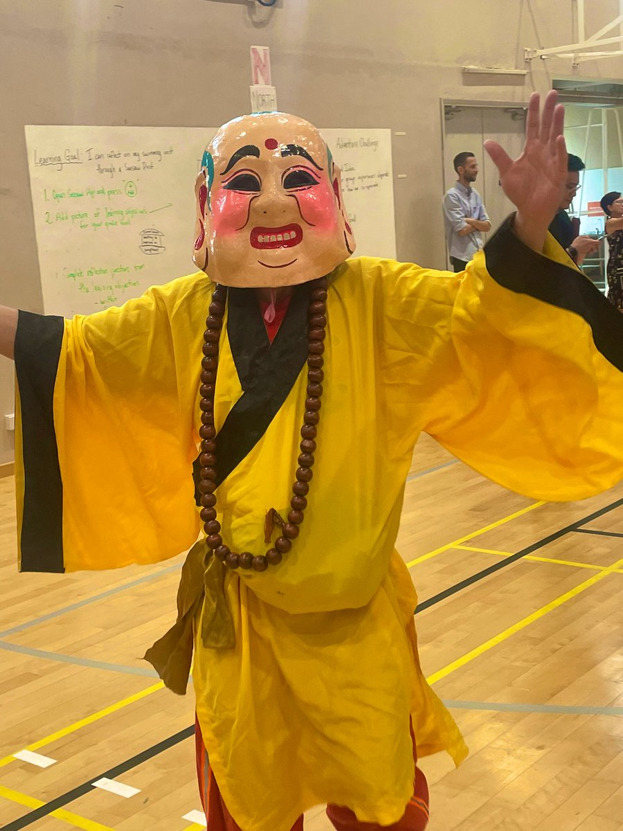 BevansJoel's tweet photo. Our #liondance was more significant this year as students were able to watch it in person AND we were marking our new Toh Tuk wing opening. #CISprimary https://t.co/WYz7QLzQ1r