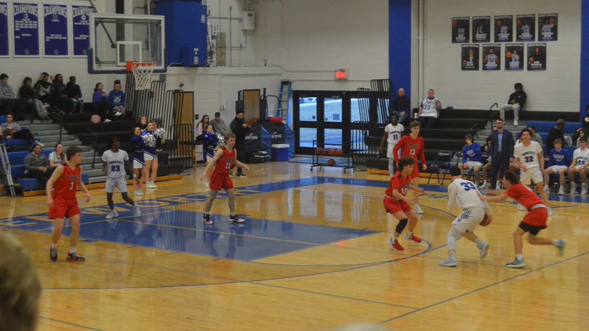 JV Lansing vs Leavenworth <a href="/usd469/">Lansing USD 469</a> <a href="/LLboysbball/">Lansing Lions Basketball</a>  <a href="/LansingLionsLL/">LansingHS Activities</a> <a href="/ACPenrose/">Alan Penrose</a> #proudofthepride <a href="/derekwwiley/">Derek Wiley</a>