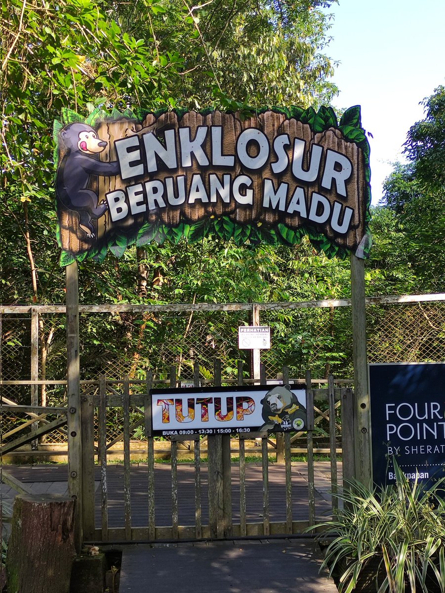 chammadkipul's tweet photo. Kalo kesini jam 9, ngepasin jamnya makan si beruang https://t.co/ZlRPzecH4A