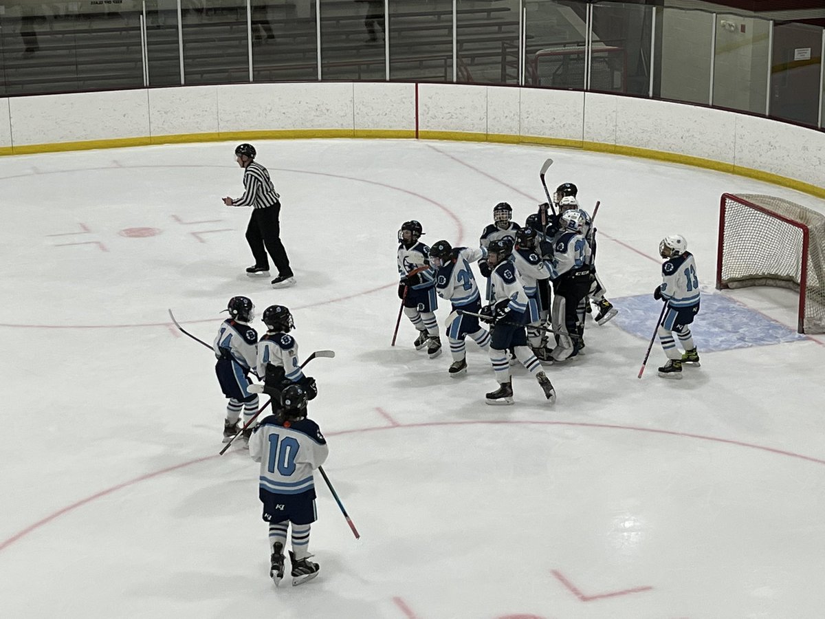 <a href="/HockeyBlaine/">Blaine Hockey</a> Peewee B2 Blue is heading to the District championship tomorrow vs. Champlin Park. Good luck Bengals!
