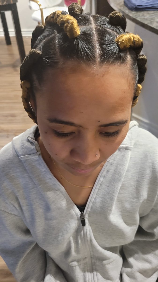 fanceyph's tweet image. #boxbraid #braids #knockless #knotlessboxbraid #part #hairstyles