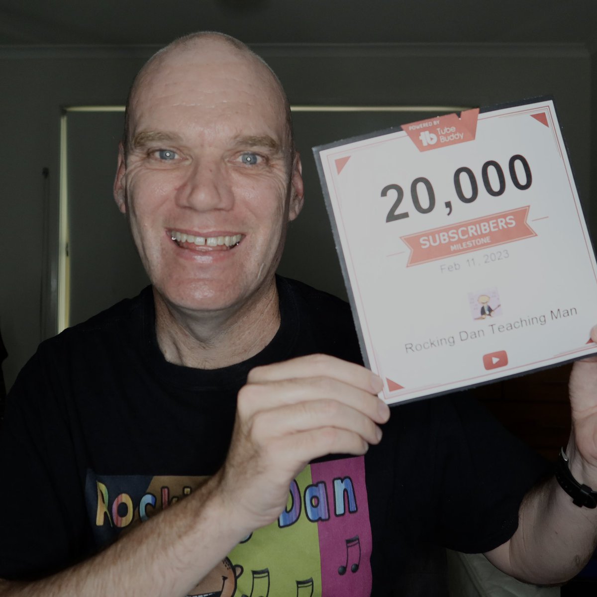 RockingDanTM's tweet photo. Thank you to all 20000 of my subscribers! Thanks for singing the songs and watching the videos! Your continued support means the world to me. It’s a privilege to be able help children learn through the joy of music.🎶🎸👍🏻#educationalmusic #primaryteacher #teachersofyoutube https://t.co/cscP1qFejP