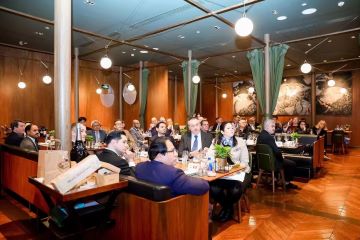 FijiConsulateSH's tweet photo. On 17 February 2023, the CG Luncheon was successfully held at La Scala of Sukhothai Shanghai.  The Dean of the Shanghai Diplomatic Corps, CG of the Republic of Fiji in Shanghai, Dr.Yok Yee Chan extended sincere appreciation to all the guests. https://t.co/h8fPNleVO5 https://t.co/U2MILPFsLI