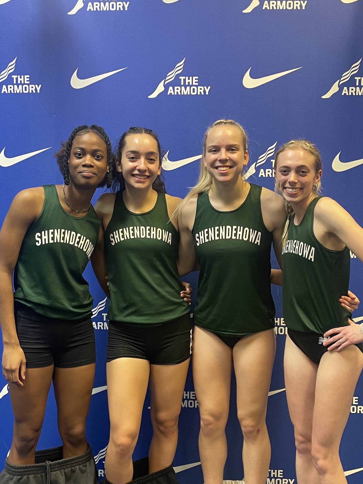 Shen Girls Tandf On Twitter Smr Lowers Season Best Time By 5s To Usa 8