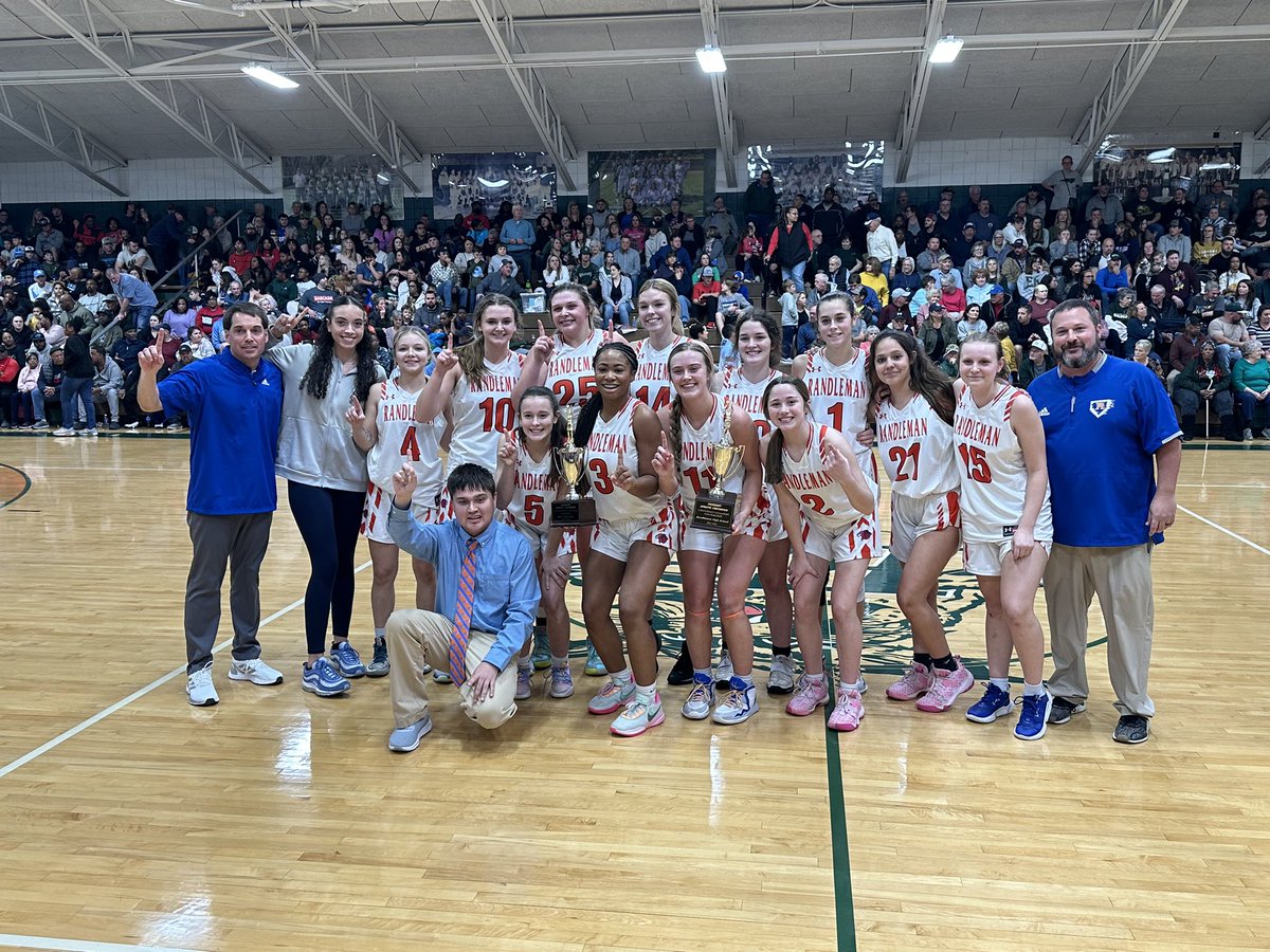 RandlemanWBB's tweet photo. Back 2 Back PAC 7 Conference Tournament Champions!!!  Proud of this group and how they battled tonight!!! @TigerNation_RHS @RandlemanWBB @petty2024 @GracynHall @SportsToneNet 
#TIGERHOOPS https://t.co/9hXYSTqSZm