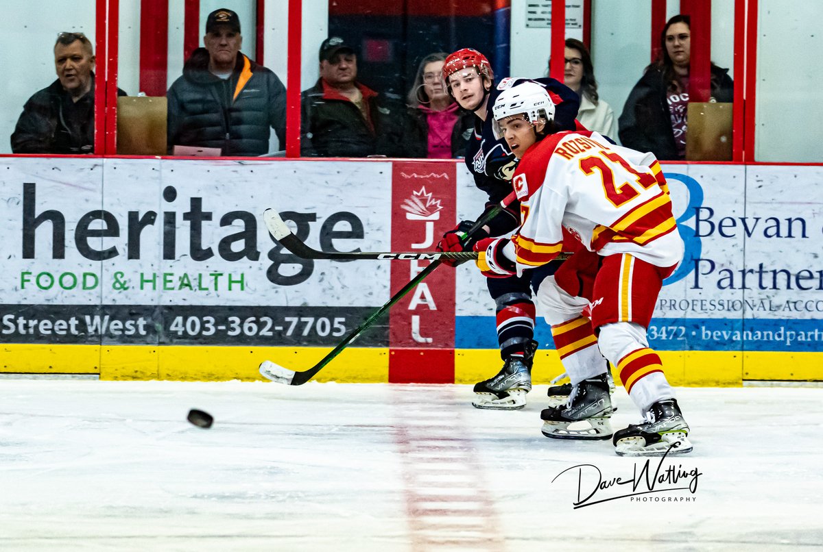 Dave__Watling's tweet photo. And the @BrooksBandits take this one 6-1, over the @Calgary_Canucks in tonight's game in @TheAJHL https://t.co/5B5u27UuT9
