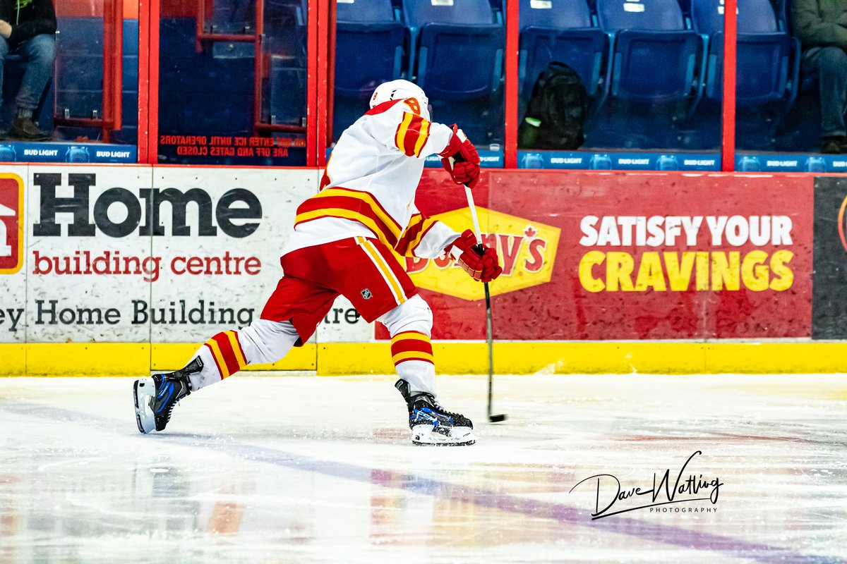 Dave__Watling's tweet photo. And the @BrooksBandits take this one 6-1, over the @Calgary_Canucks in tonight's game in @TheAJHL https://t.co/5B5u27UuT9