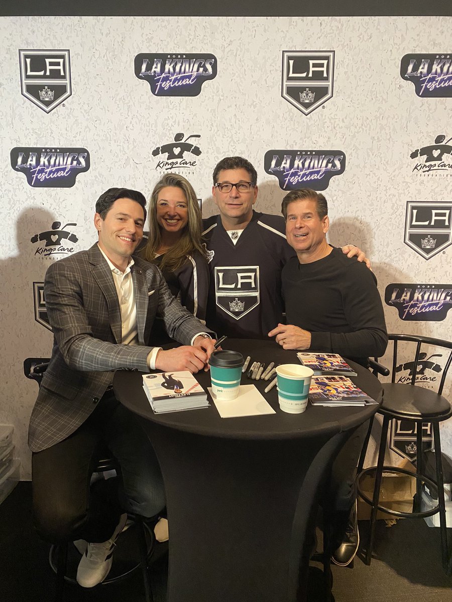 Nikkib16Testa's tweet photo. Always great to see @alex_faust and @JimFox19 🥰 #GoKingsGo https://t.co/iB5mq3At3l