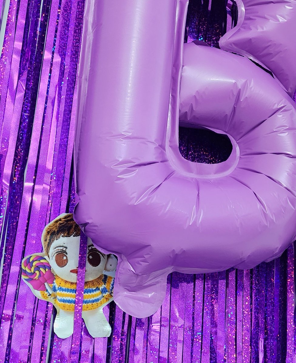 _MAXoo__'s tweet photo. 달달한 댕글잉 내가 찾음🥰🤏🍭
너무 긔여워요!!!

#여기있네_내사탕_내댕글
#Sweet_MAXday https://t.co/emzbrqo7Ls