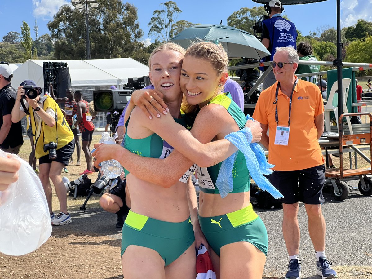 The moment you realise you are a <a href="/WorldAthletics/">World Athletics</a> Medalist! 🇦🇺🥉🙌