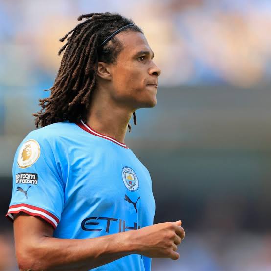 The best DUTCH defender in the world celebrates his birthday today.

A very happy birthday to Nathan Ake 