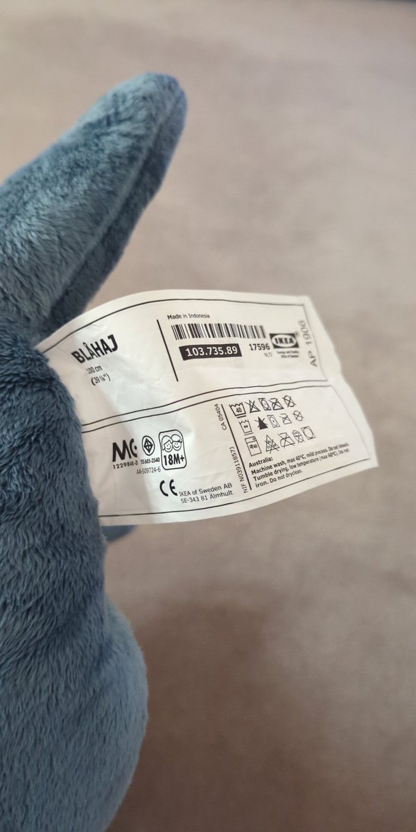 Simon Aarons on Twitter "are you meant to cut the tag off 1x BLÅHAJ"