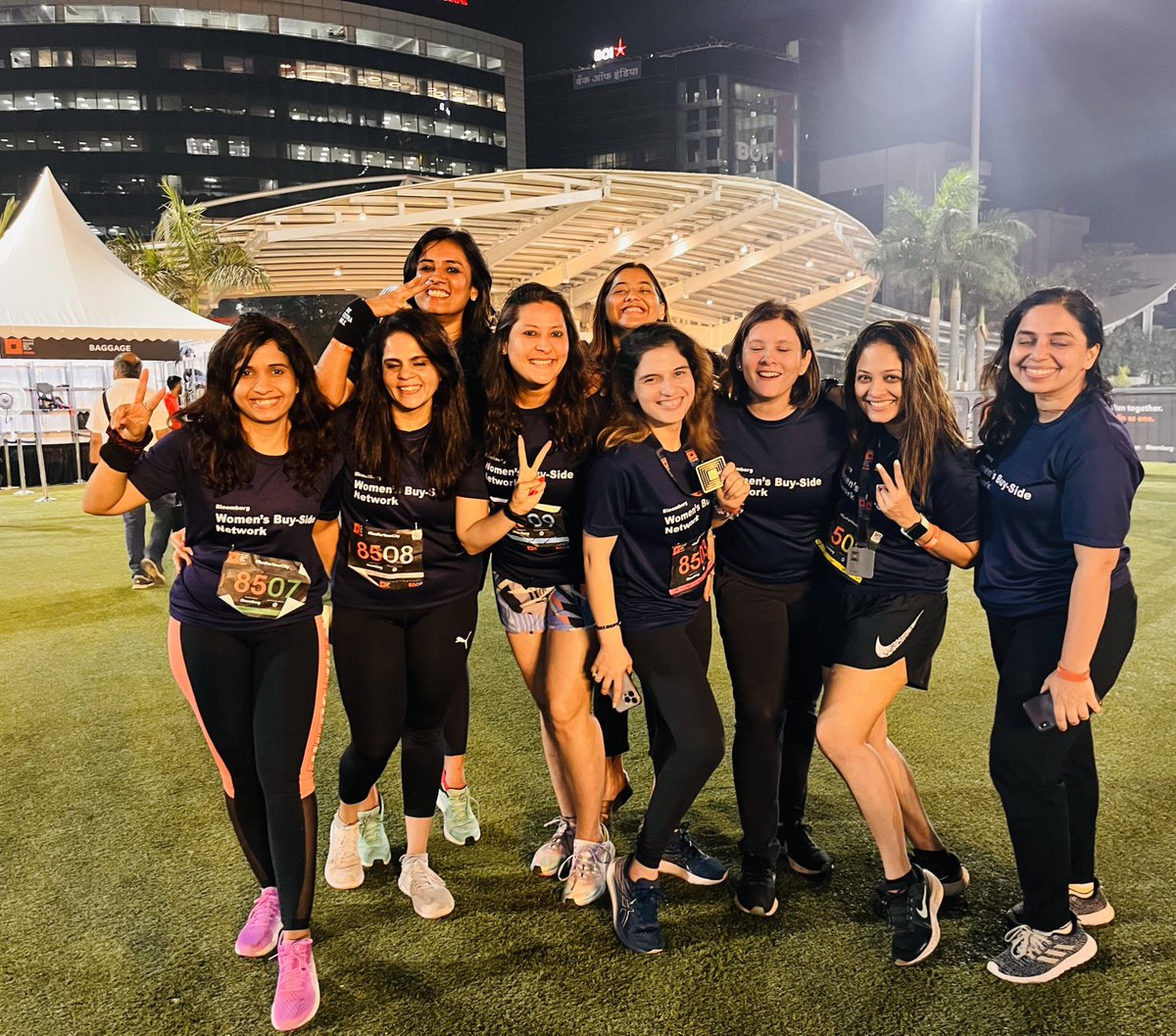 ankitapathak_'s tweet photo. So much excitement and privilege in leading and running with buy-side women for the #squaremilerelay by @Bloomberg https://t.co/biKJgEu5S9