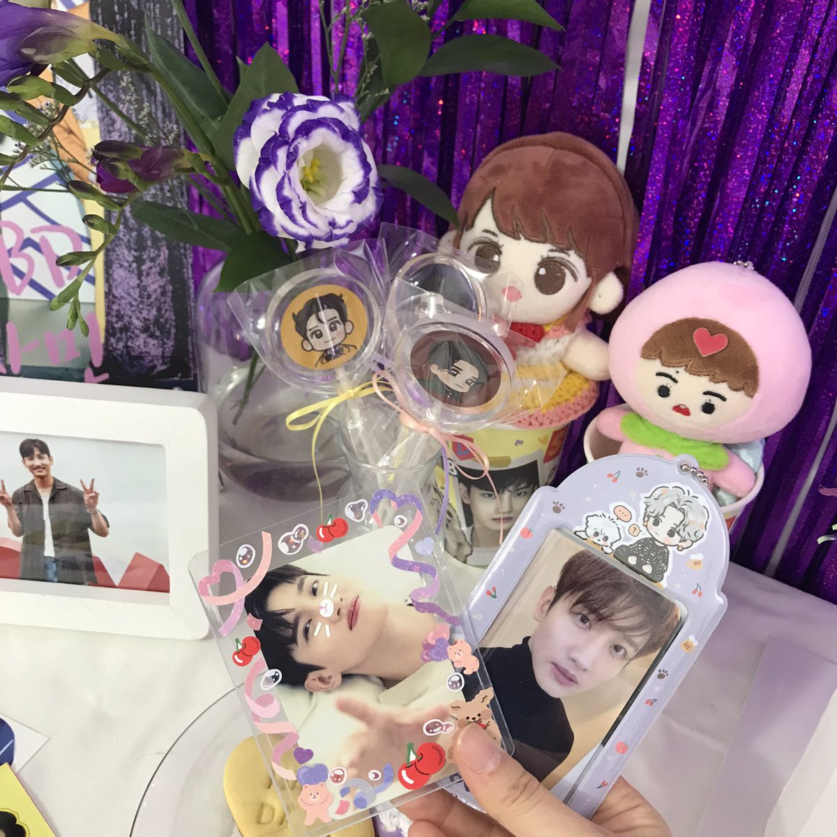 3_bqzj8piv's tweet photo. 우리 창프들 복작복작 너무 좋아 😍
우리집 댕글이도 창민이 형아 생일 축하한다고 전해달라고 했어요 🎉🎂🎉

#영원의_1등성_창민아생일축하해
#Sweet_Maxday_0218
#私の宝物チャンミンが生まれた日
#Sweet_MAXday
#최강창민 https://t.co/zHcNlqZMYZ