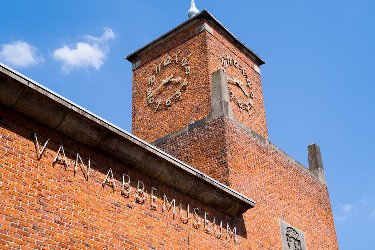 🎭 Vandaag is de Lampegatse Optocht 2023, daardoor kan het museum moeilijker te bereiken zijn. De optocht start om 12.45 uur op de Stratumsedijk. En komt langs de Bleekweg en Bleekstraat, Kanaalstraat, Ten Hagestraat, Kerkstraat, Wal en PC Hooftlaan. 15.00 uur eindigt de optocht.