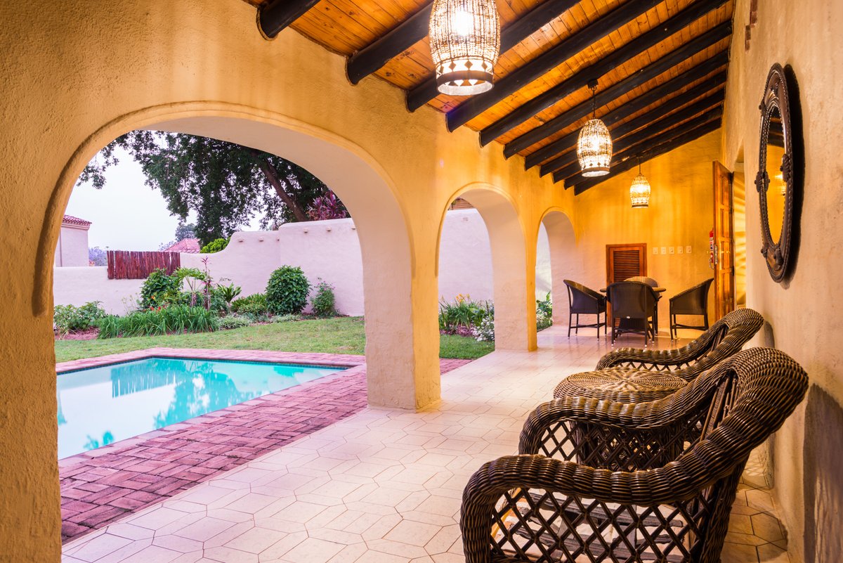 CasaDoSolHotel's tweet photo. Wouldn't you love to be right now, surrounded by close family and friends? 

Start planning your next great vacation, head over to our website and book the perfect accommodation! https://t.co/7MA8oco2uZ https://t.co/ZoBsWIEsTs